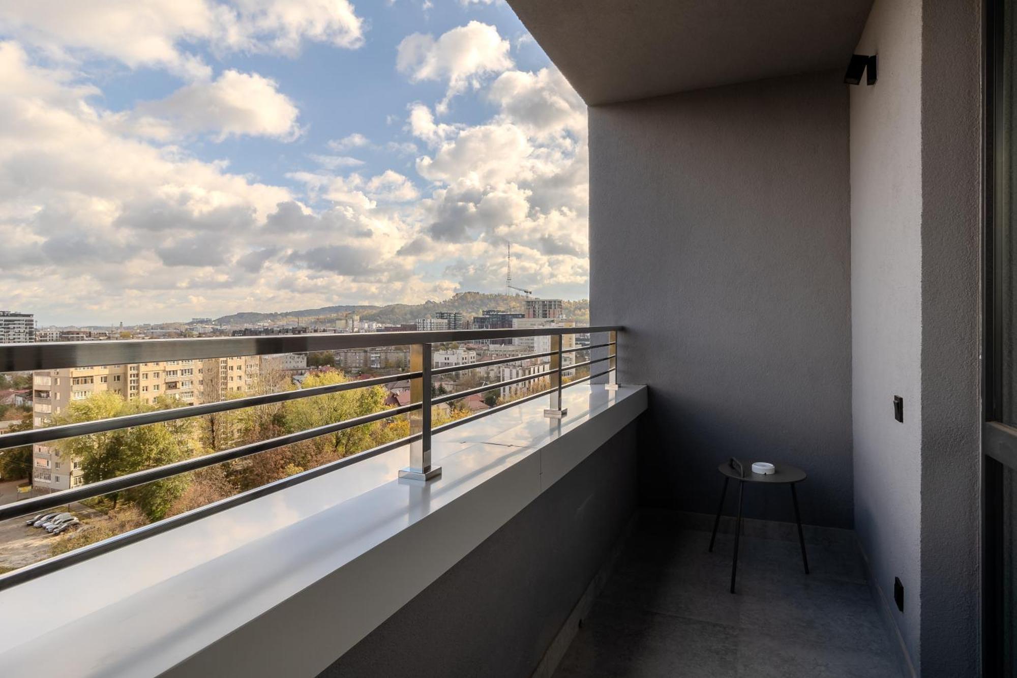 77 Views Apartments By Inshi Leópolis Exterior foto
